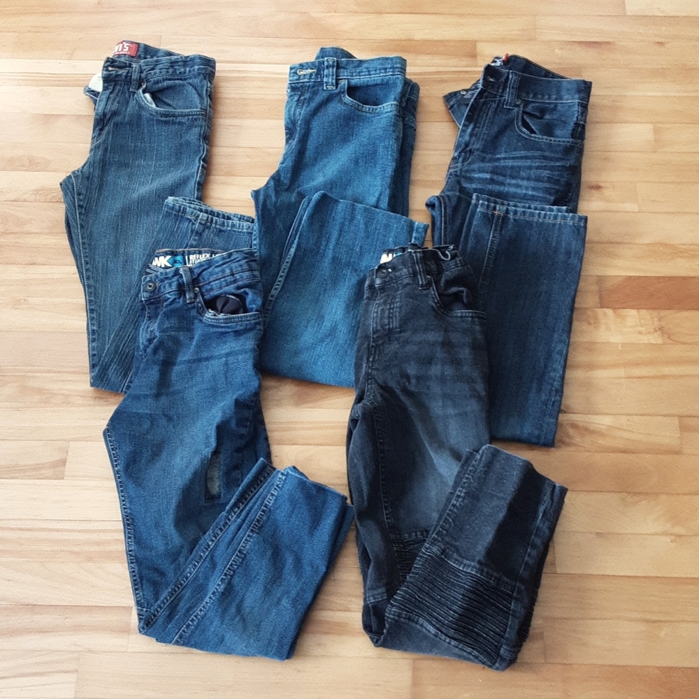 6 pair of boy size 16 jeans - 3 FOR 50$